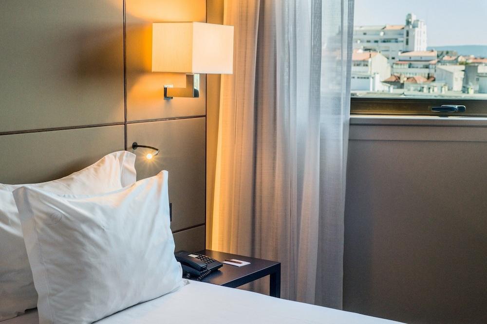 Hotel Dom Henrique - Downtown Porto