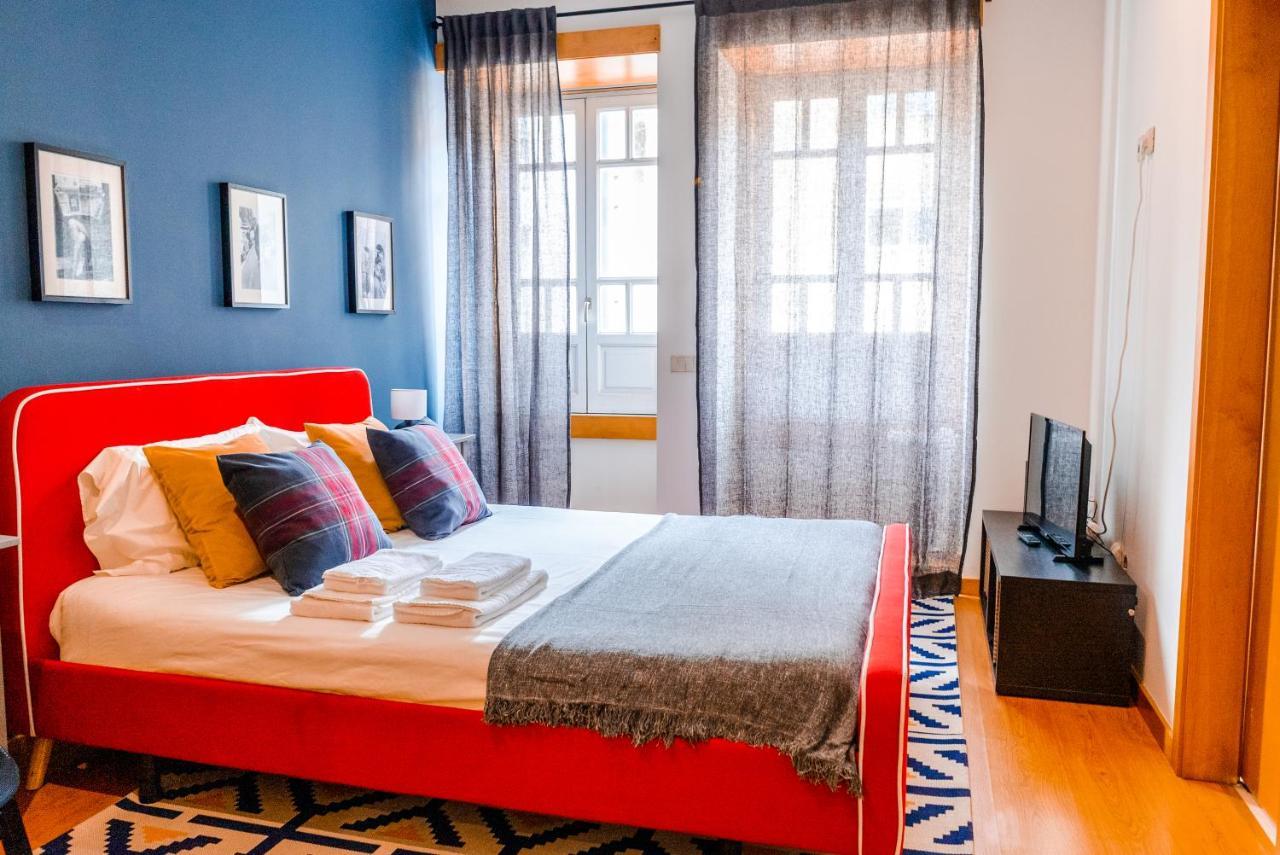 Cozy In The Heart Of Lapa - 5min Walk To Metro! * Porto