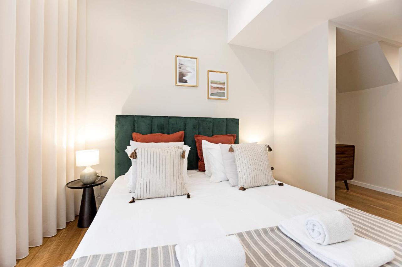 Apartamento Brand New 4br W/ 200yrs Of History In By Lovelystay *