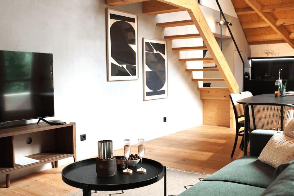 Apartment Flow Premium Loft - With Ac! *