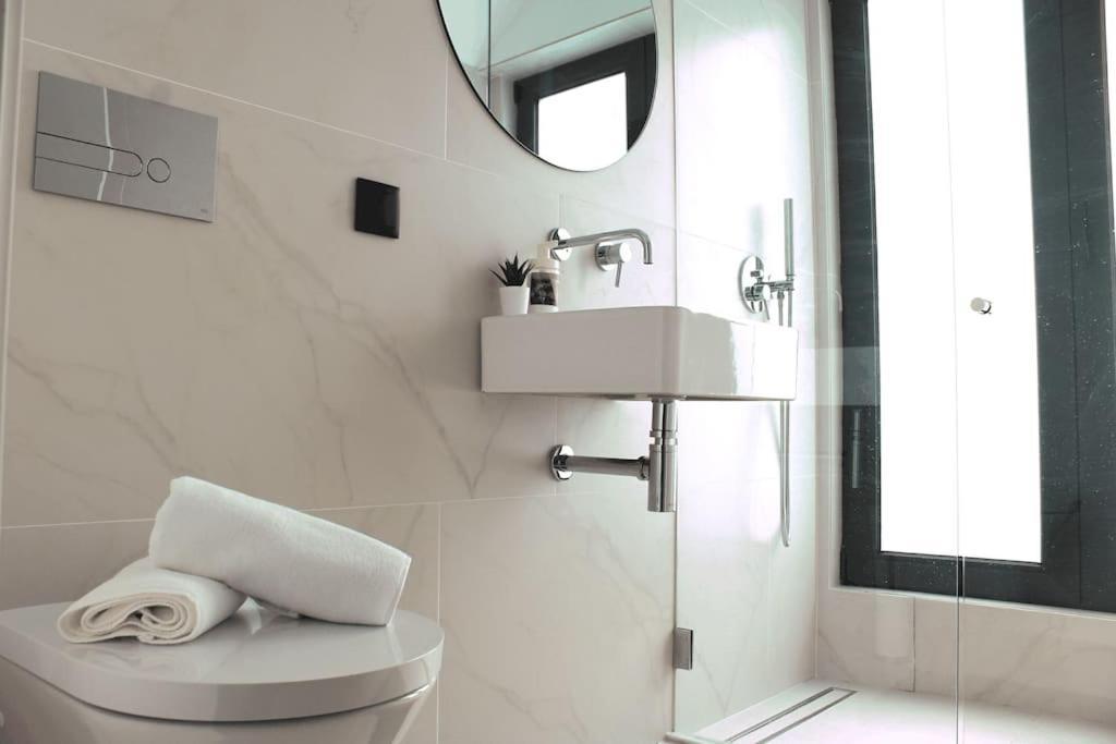 Flow Premium Loft - With Ac! *
