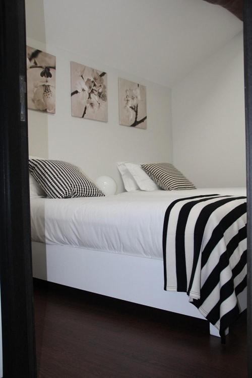 12 Short Term Apartment *