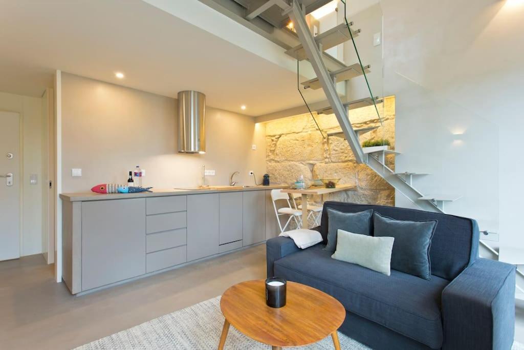 Aposentus - Stylish Downtown Loft *