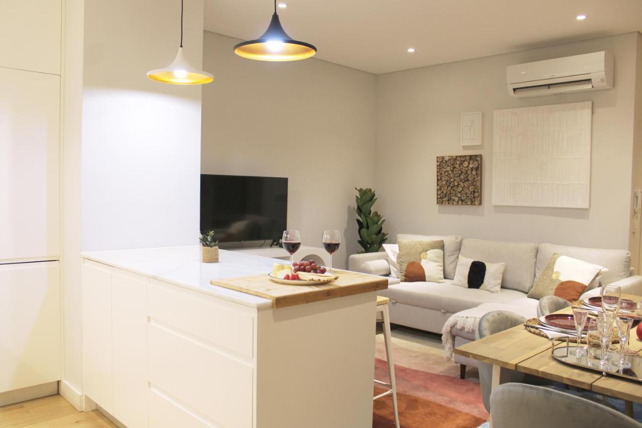 Apartment Artistic Neighborhood Luxury *