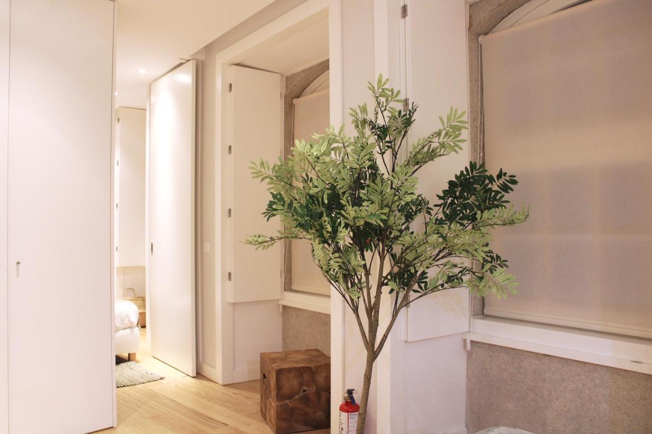 Artistic Neighborhood Luxury Apartment *