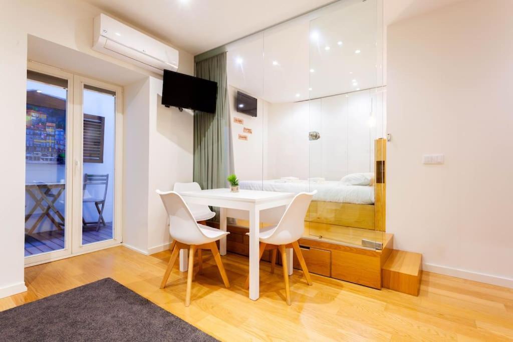 Cozy In The Center Of Apartamento