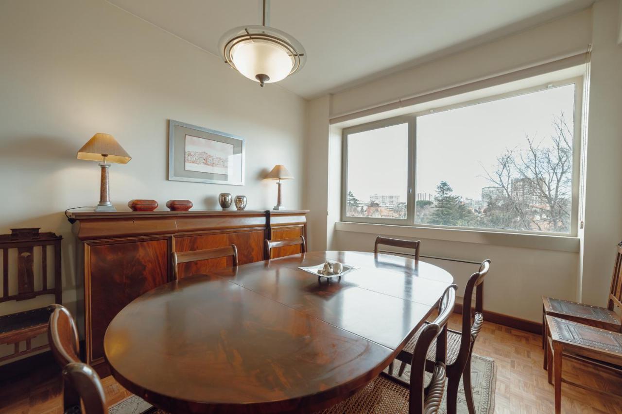Apartment Grand Botanic Garden By Vacationy