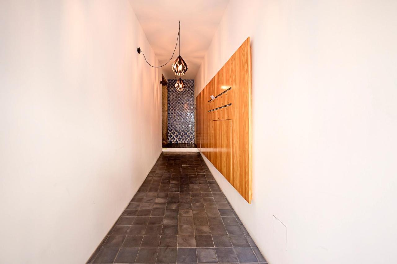 Lovelystay - Cativo Studio Downtown By Metro Station Porto