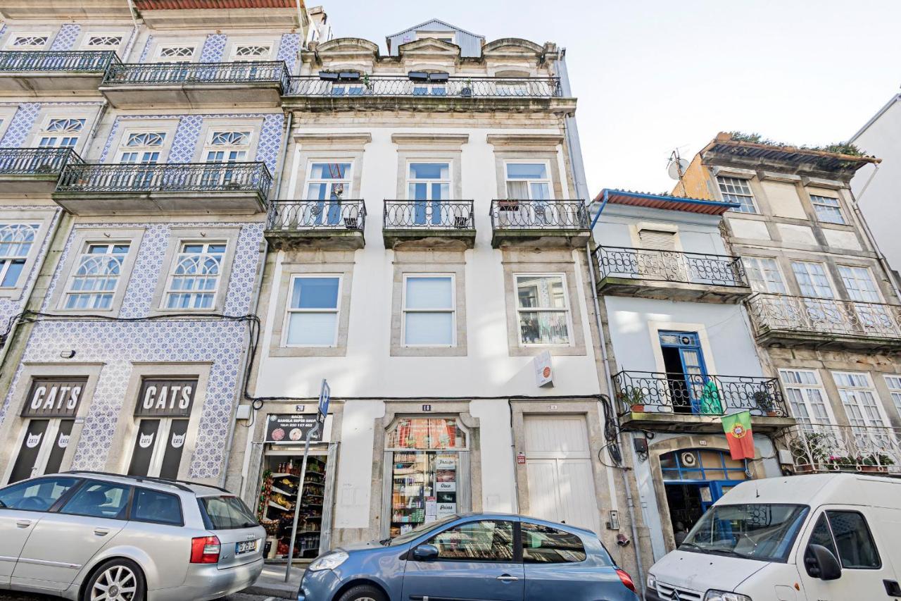 Lovelystay - Cativo Studio Downtown By Metro Station Appartement *