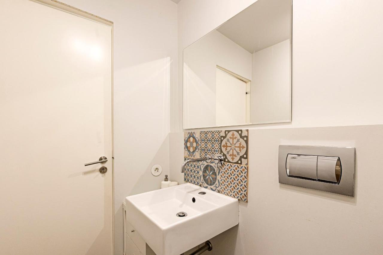 Lovelystay - Cativo Studio Downtown By Metro Station Appartement