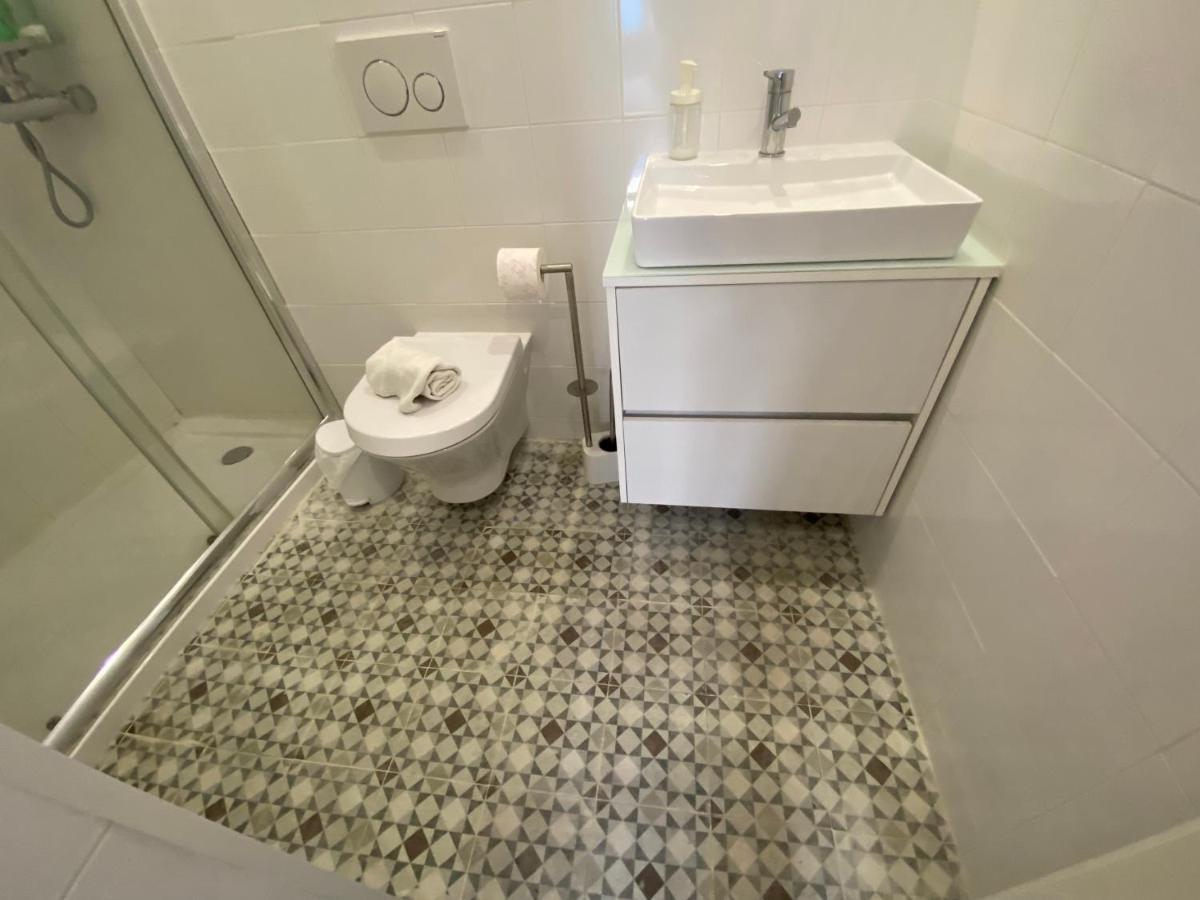 Apartment Great Studio In Se Do - Central Location Porto