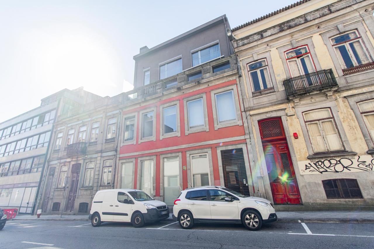 D Joao Iv With Terrace By Lovelystay Appartement Porto