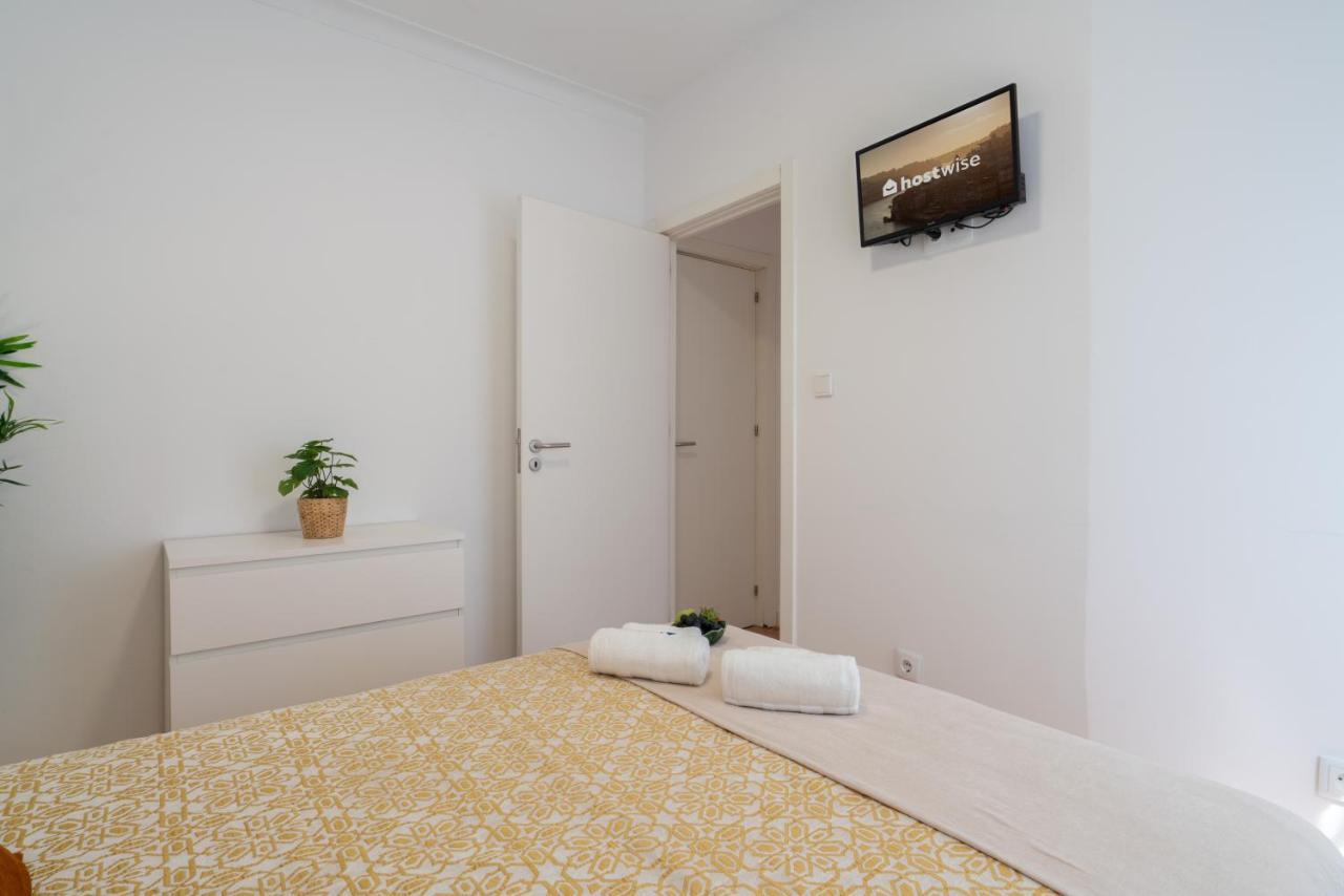 Apartment Calm Sunny House With Terrace