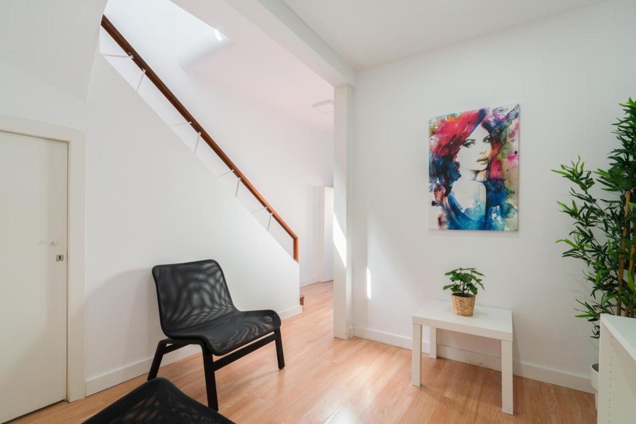Calm Sunny House With Terrace Apartment