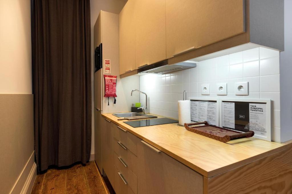 Pretty 163 Apartment