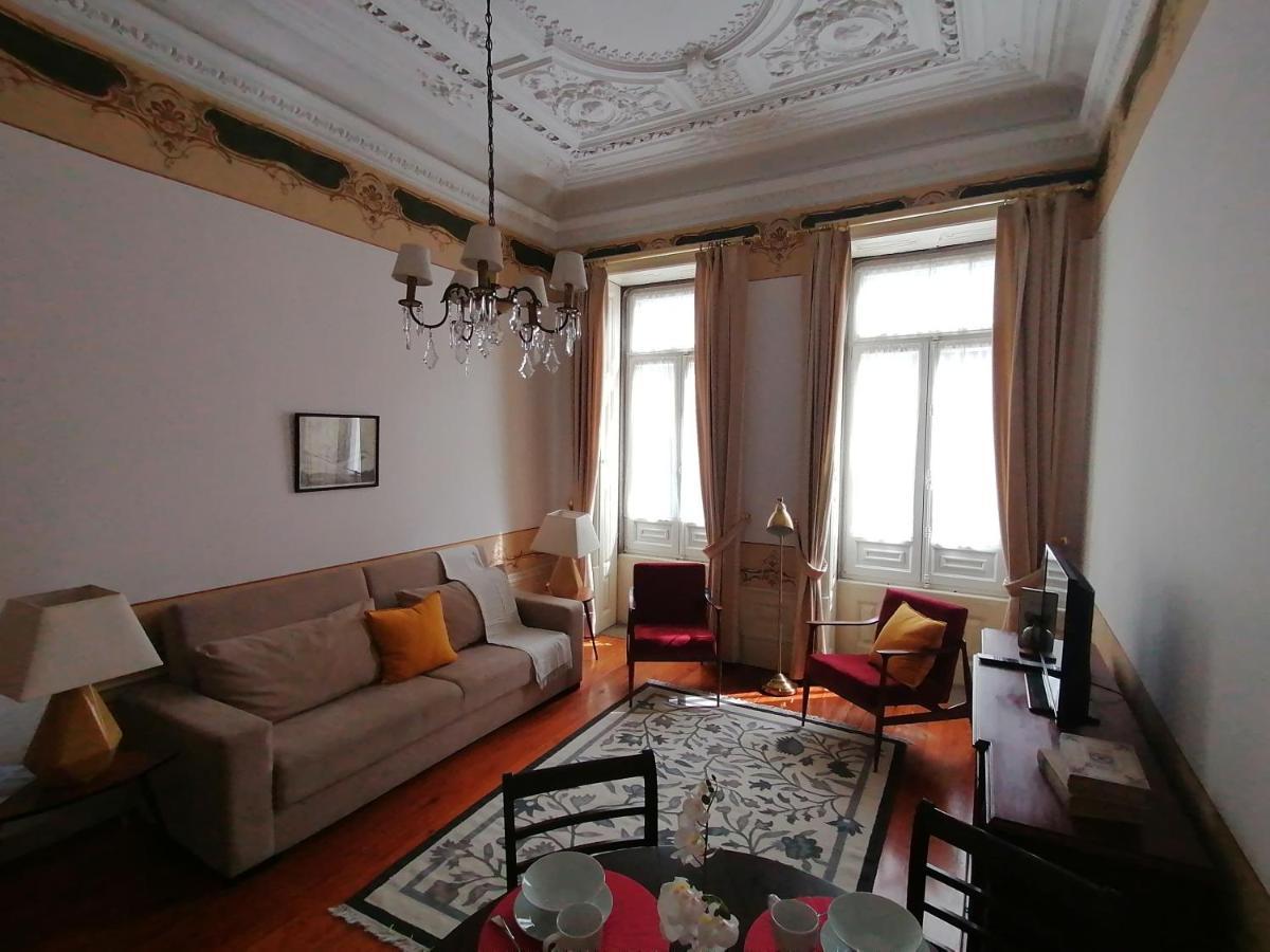 Alvares Cabral Apartamento B *