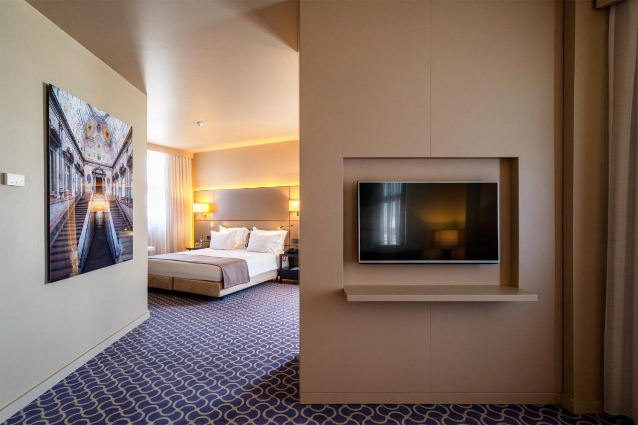 Dom Henrique - Downtown 4*
