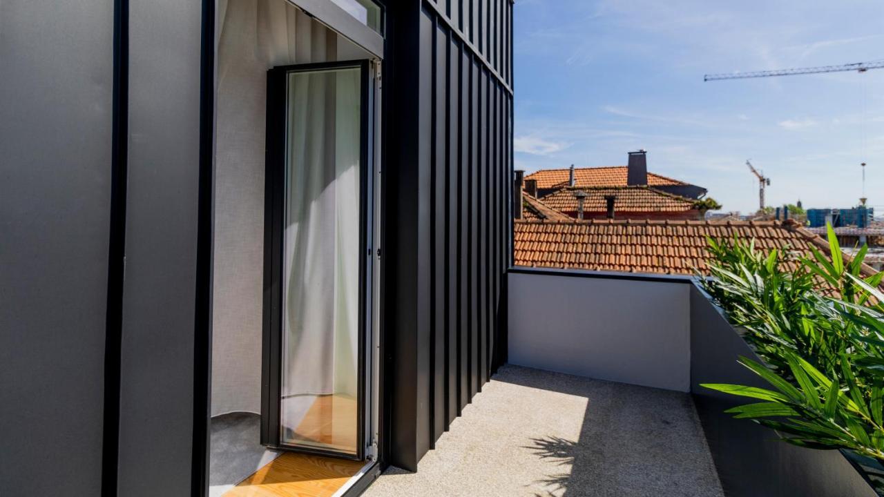 Almada 551 By Lovelystay