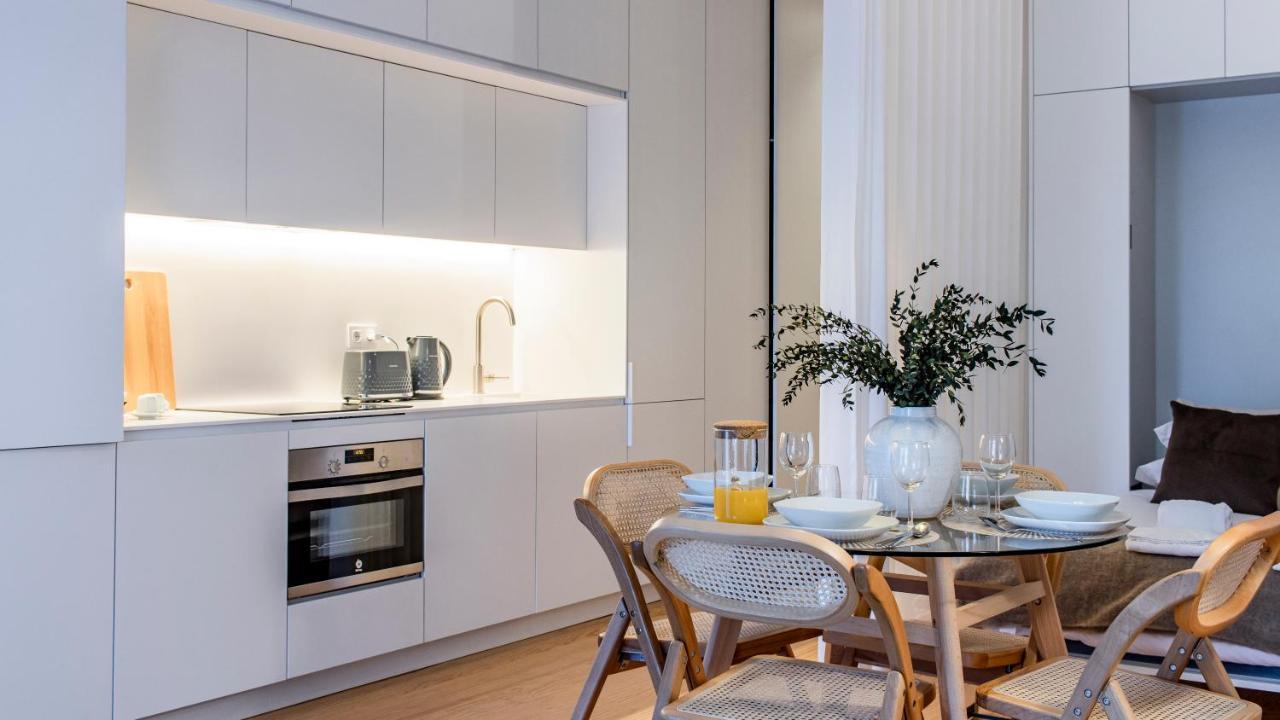 Almada 551 By Lovelystay *