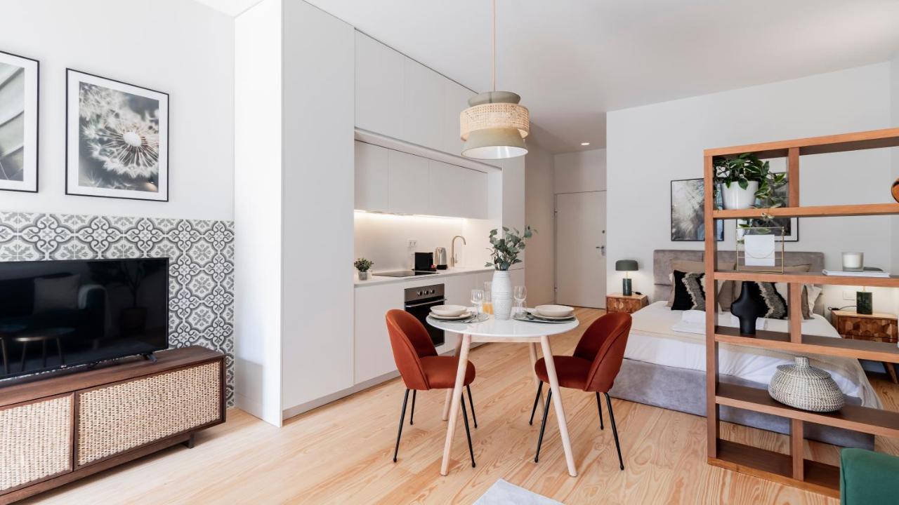 Almada 551 By Lovelystay *