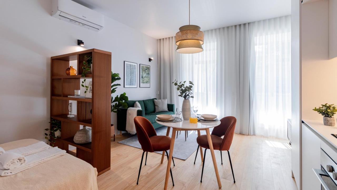 Almada 551 By Lovelystay *
