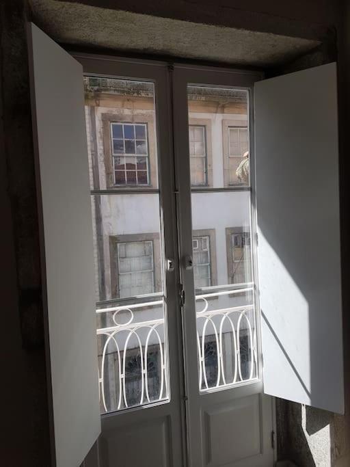 Bridge D. Luis 3º Apartment