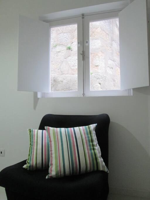 Bridge D. Luis 3º Apartment *