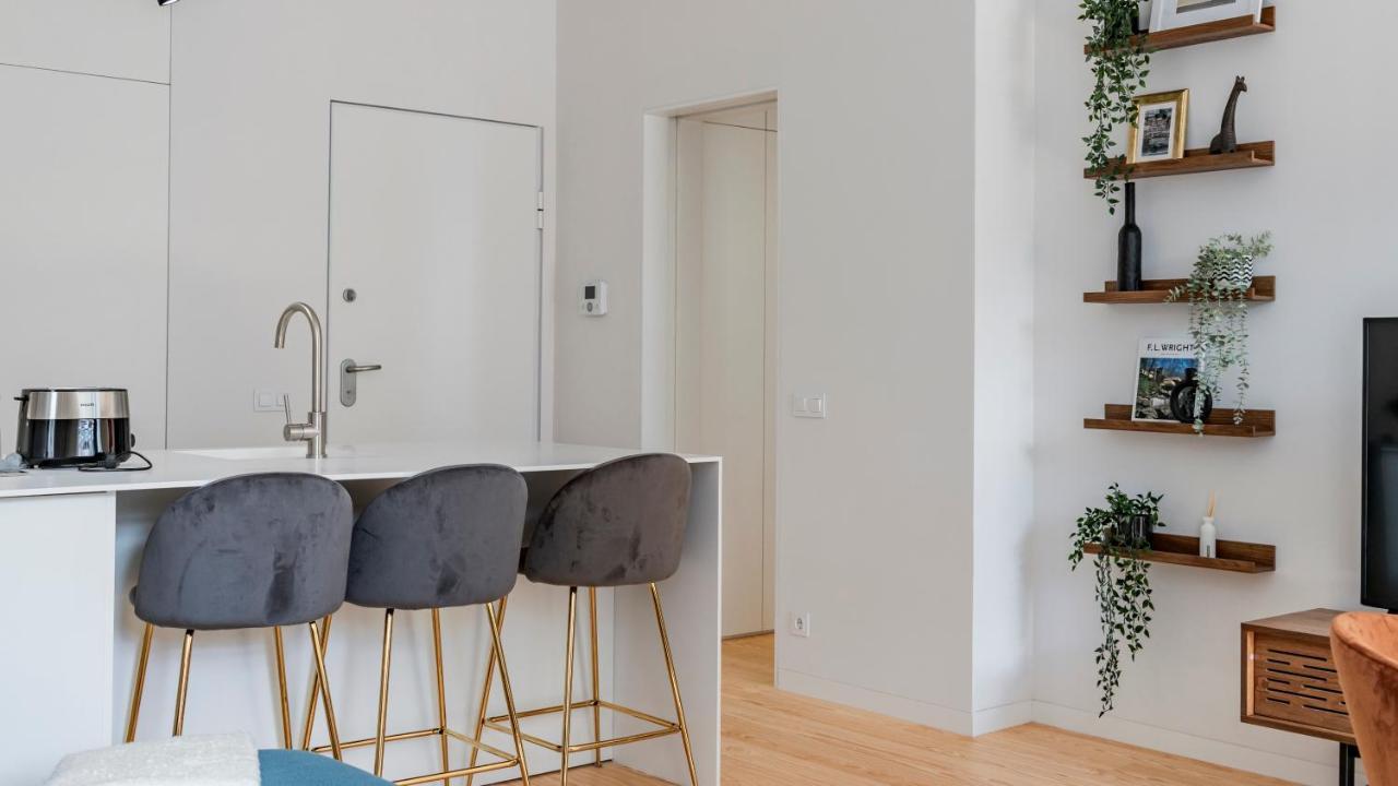 Almada 551 By Lovelystay *