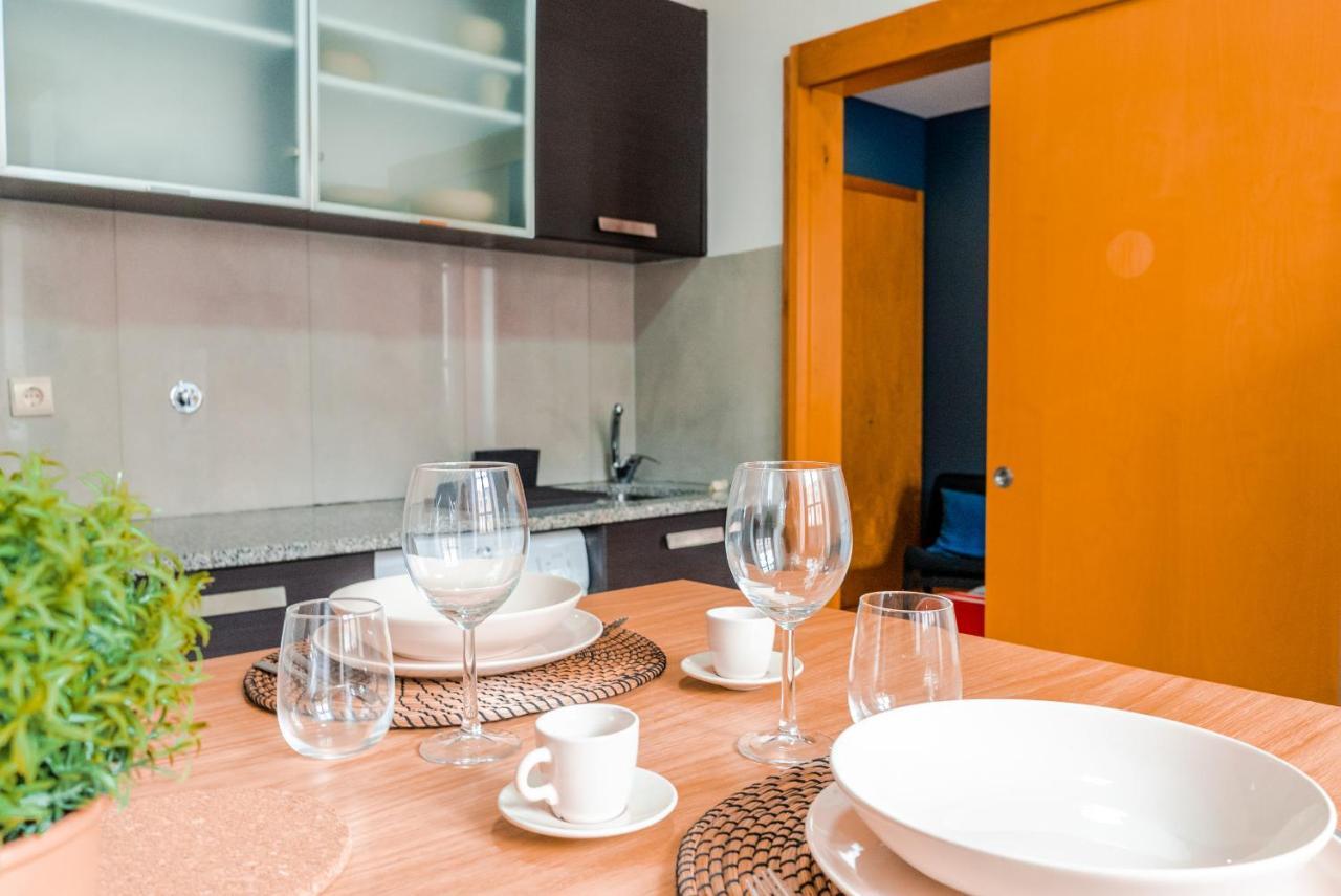 Cozy In The Heart Of Lapa - 5min Walk To Metro! Apartment Porto