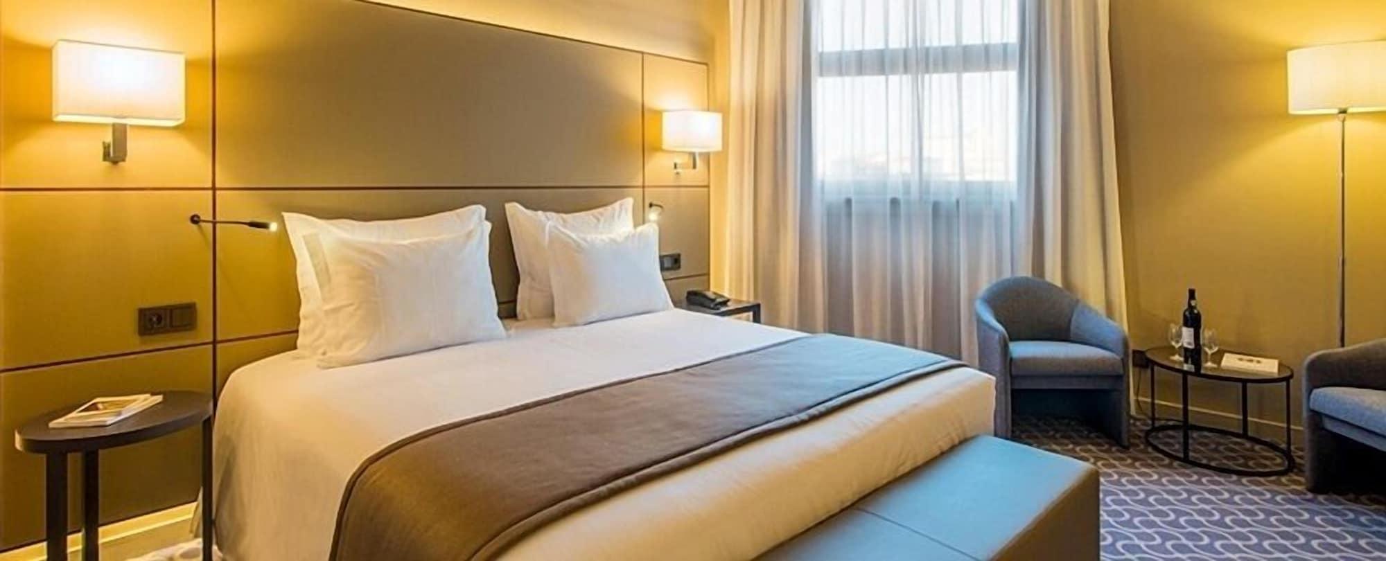 Hotel Dom Henrique - Downtown Porto