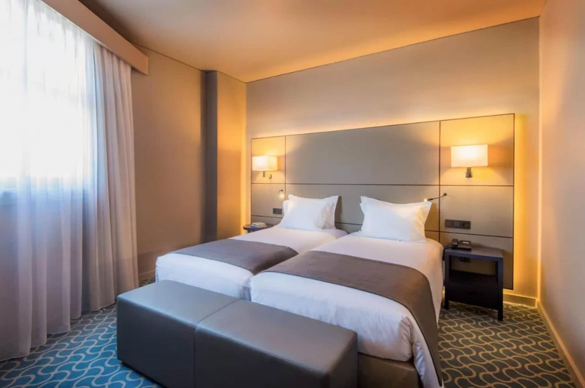 Dom Henrique - Downtown Hotel 4*