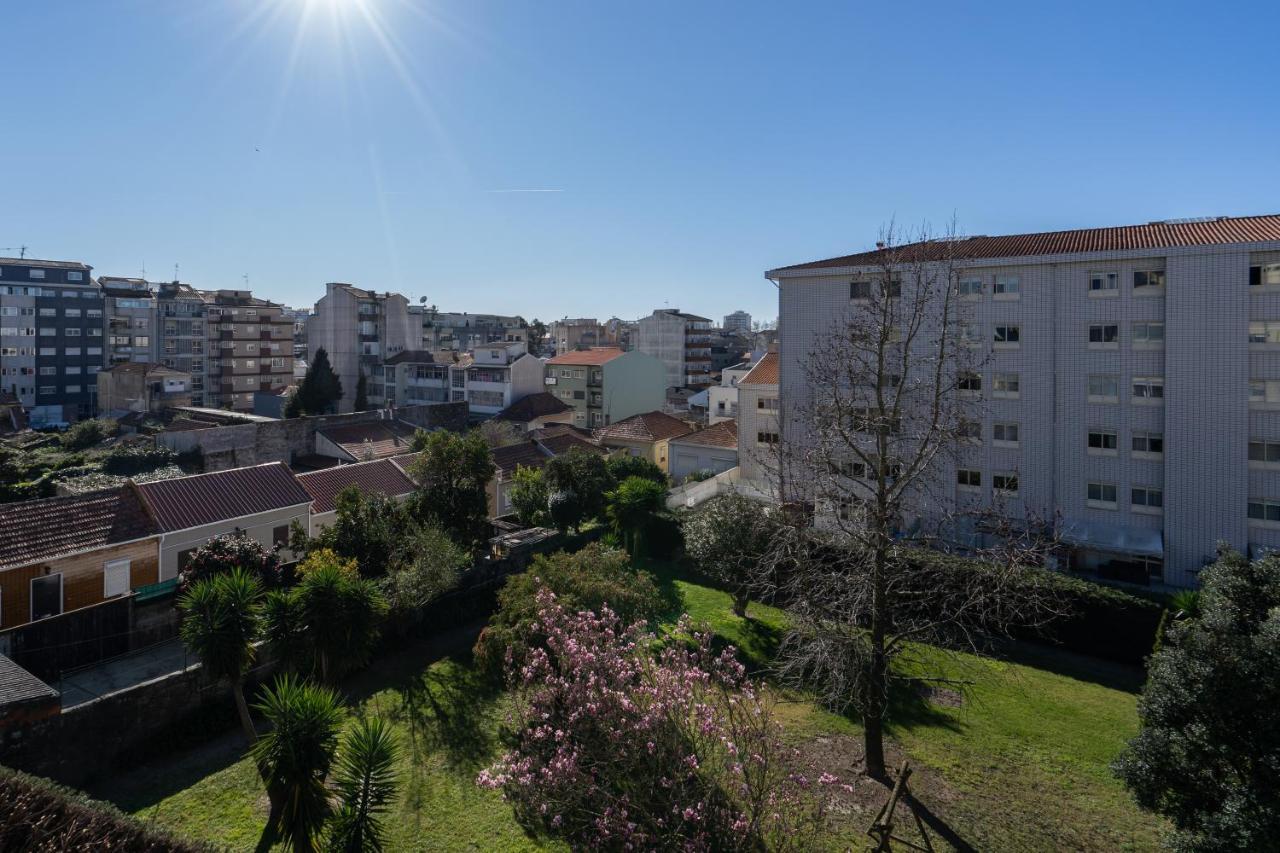 Host Wise - Gorgeous Bright Flat W Balcony Apartment Porto