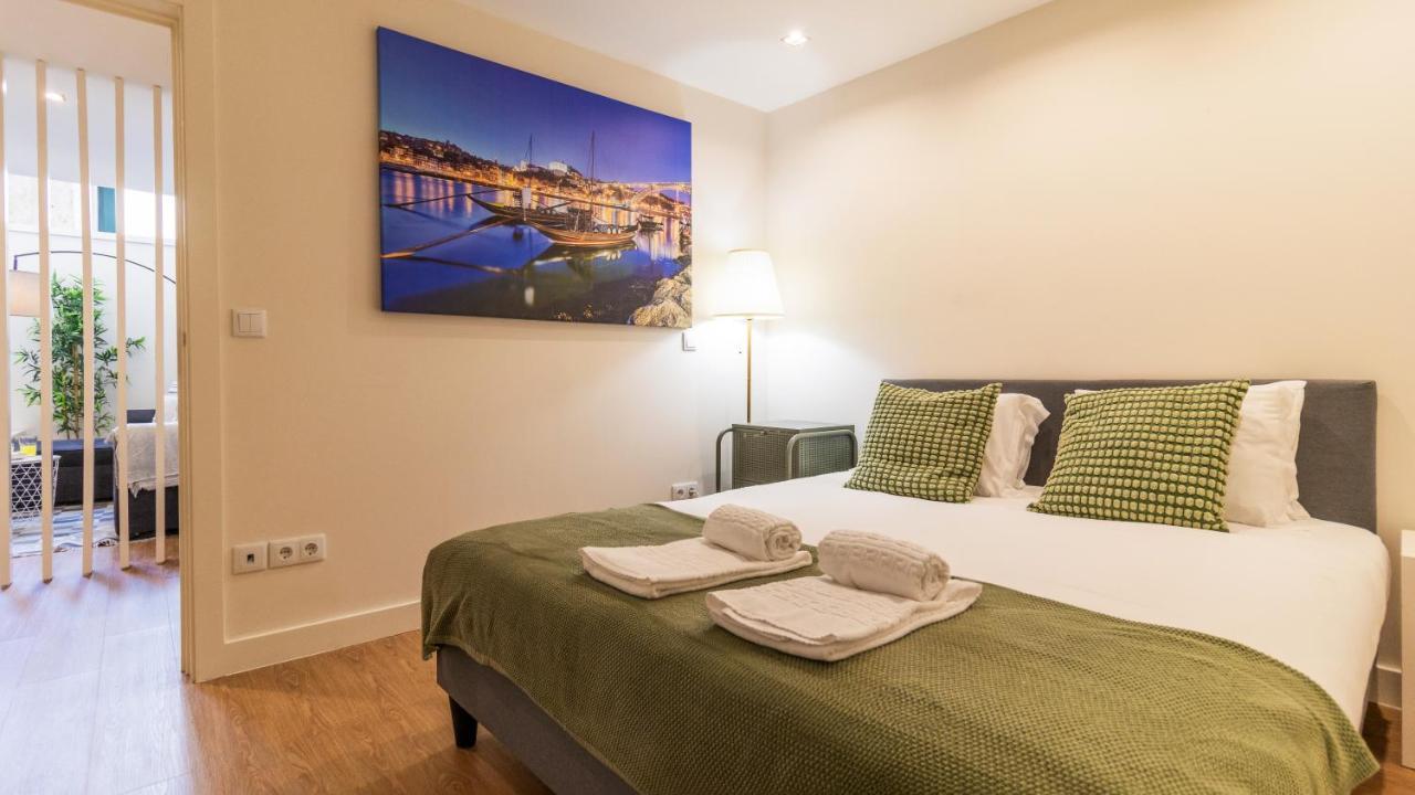 Delightful Duplex By Lovelystay * Porto