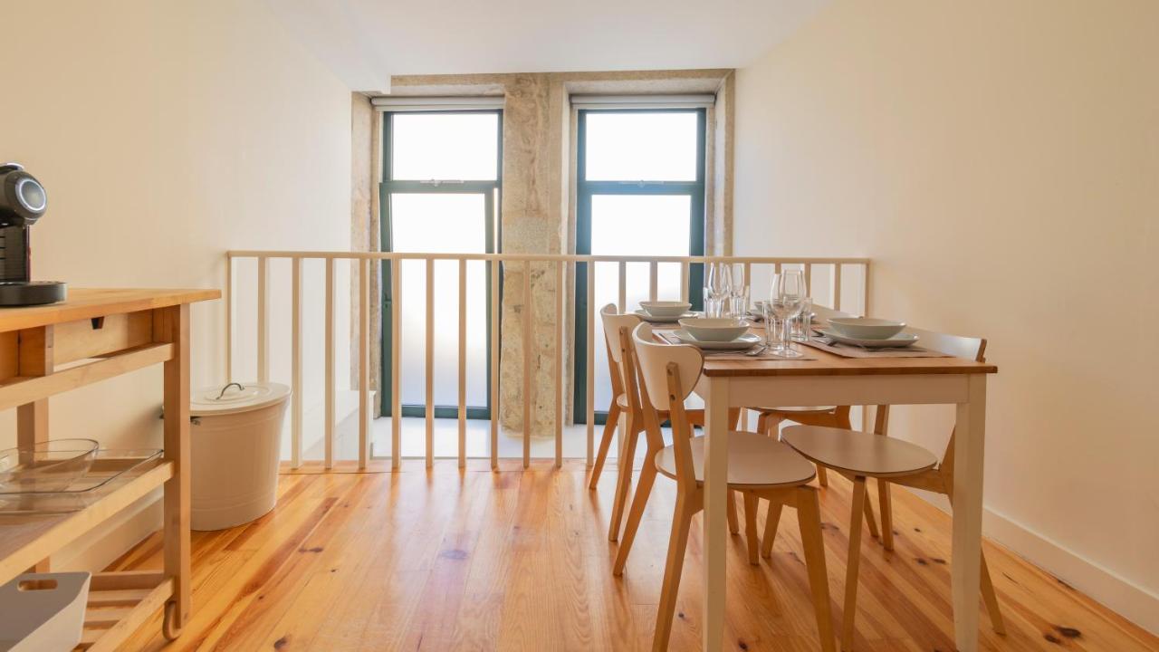 Delightful Duplex By Lovelystay Apartment Porto