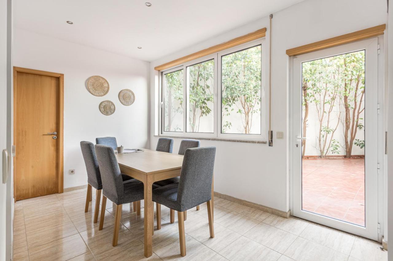 Joivy & Spacious In Appartement *
