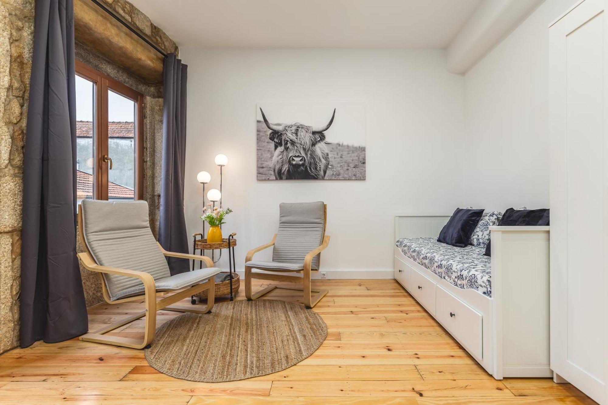 Charming With Rooftop In Apartment