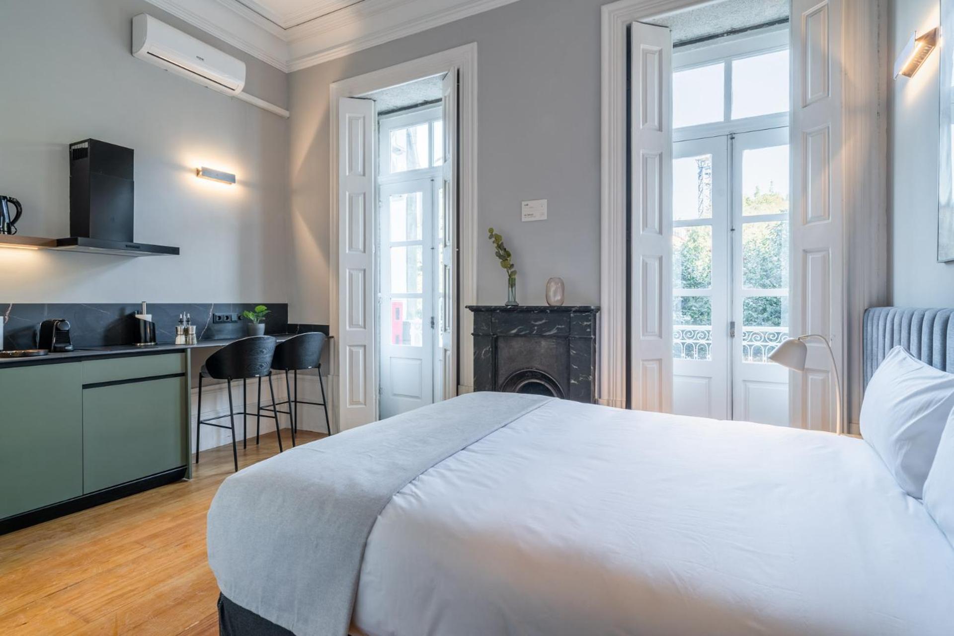 Limehome Rua De Dom Manuel Ii Apartment *