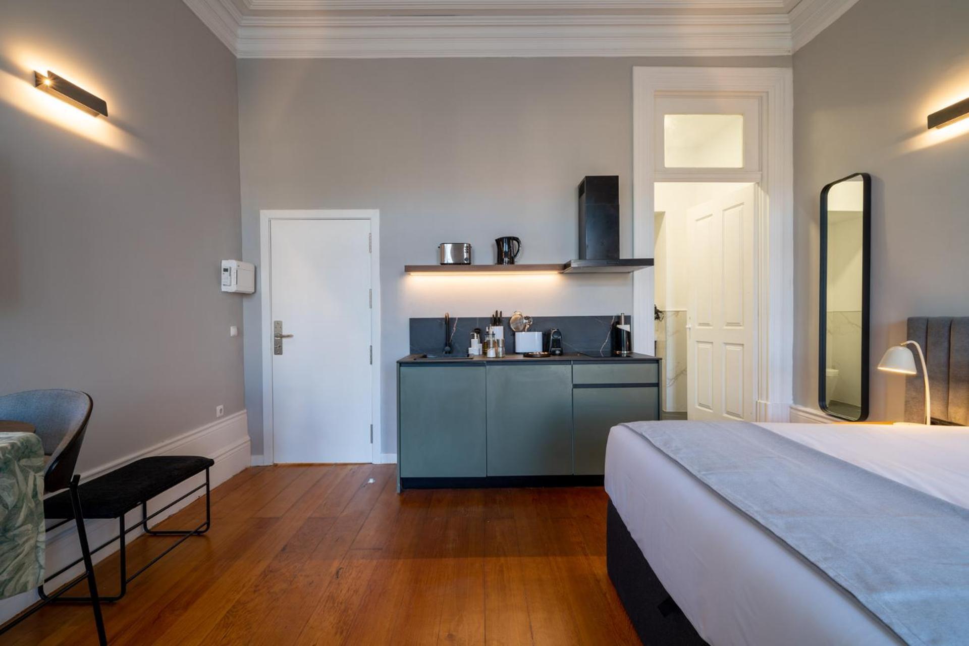 Limehome Rua De Dom Manuel Ii Apartment *
