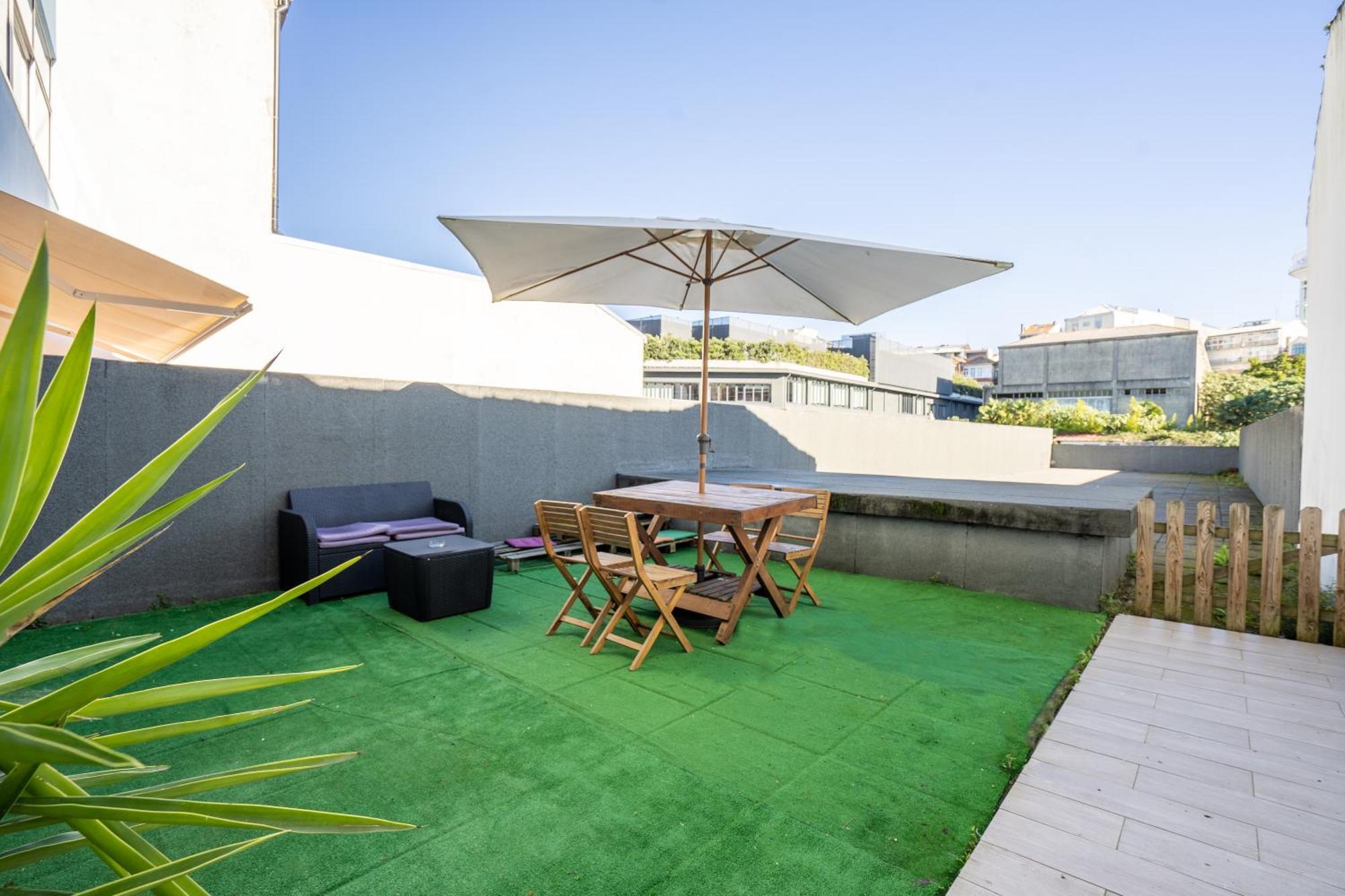 Santa Catarina W/ Terrace By Lovelystay *
