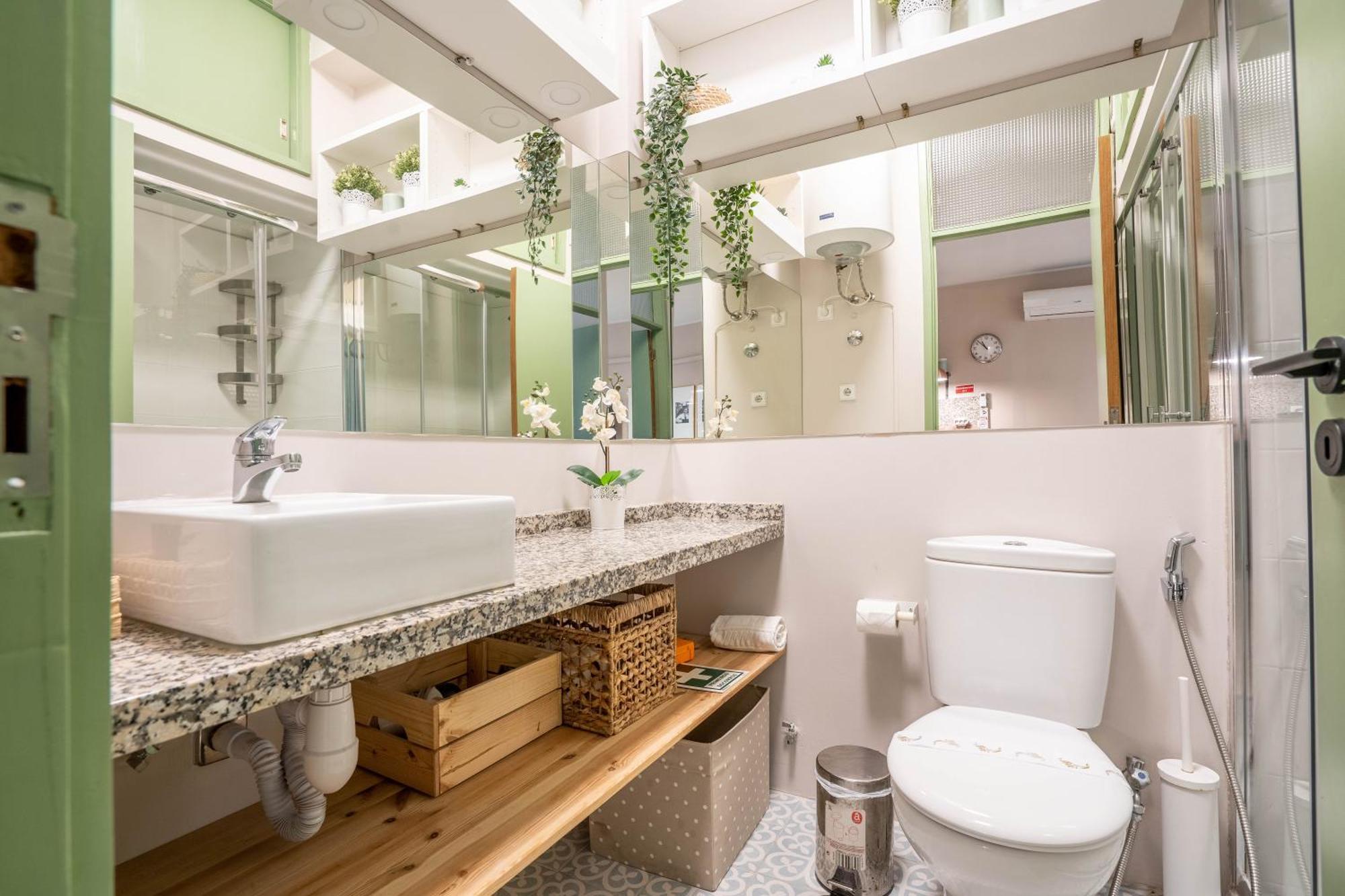 Santa Catarina W/ Terrace By Lovelystay Apartment *