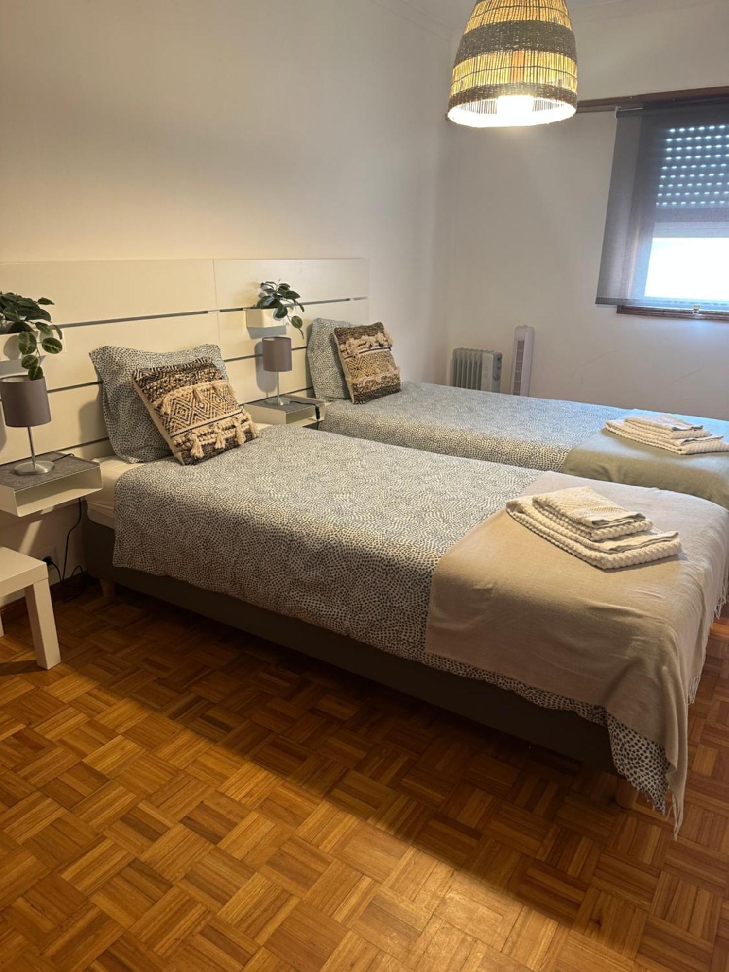 Boavista Premium With Ac, Terrace- Parking ,supermarket And Metro T3 Apartment *