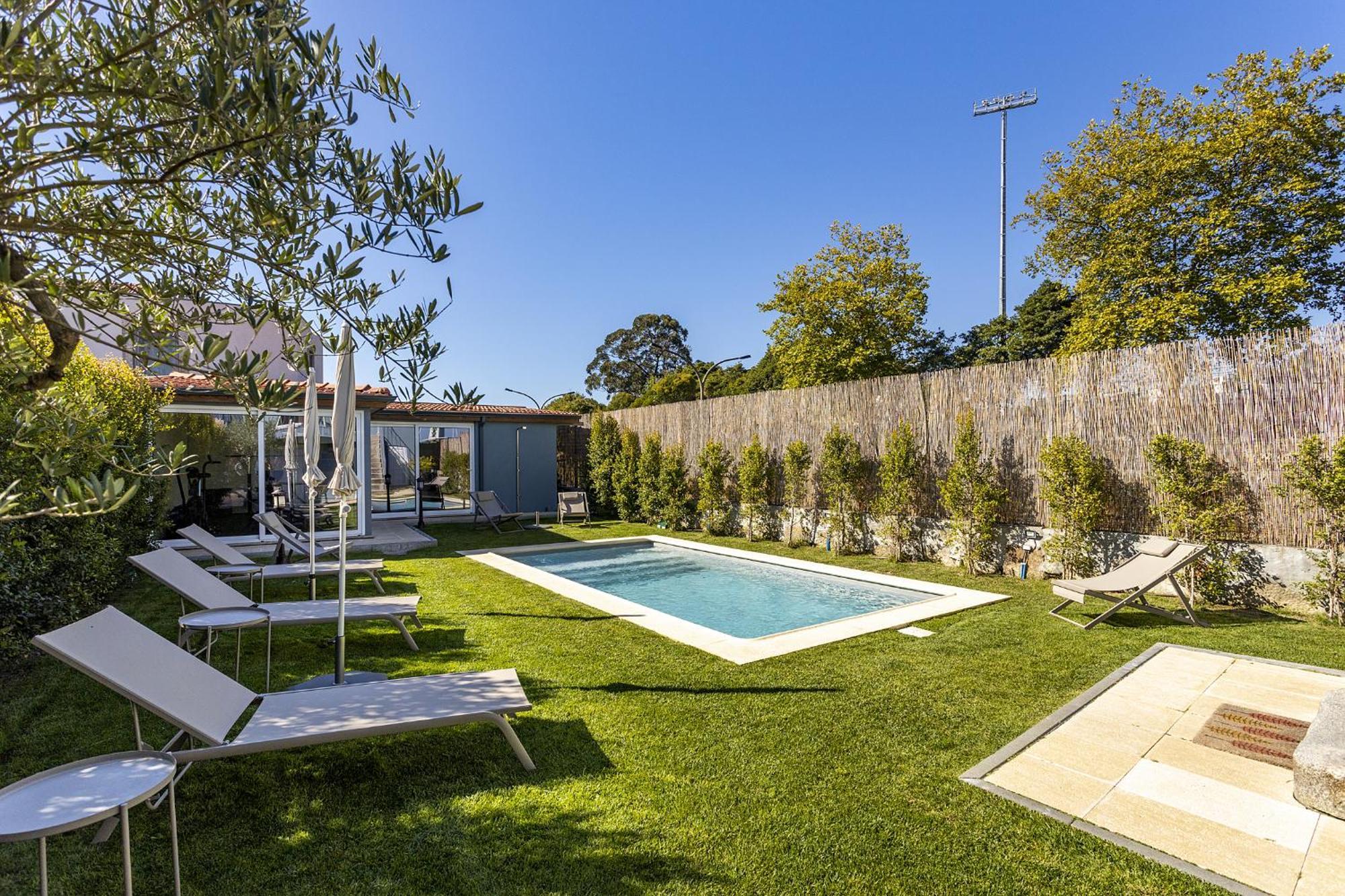 Douro Prestige Urban Retreat With Shared S-pool & Gym Holiday home *