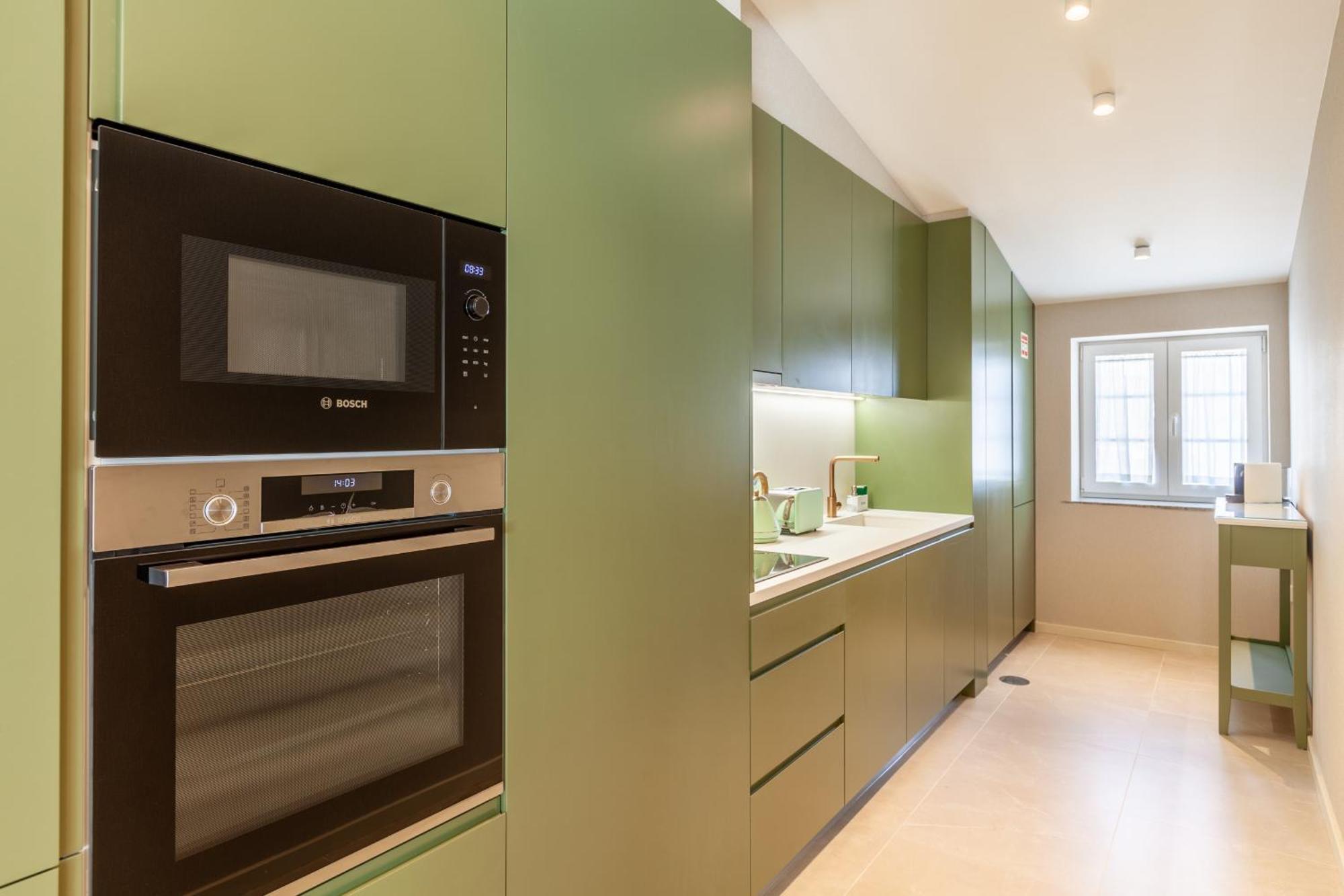 Savvy Signature Porto