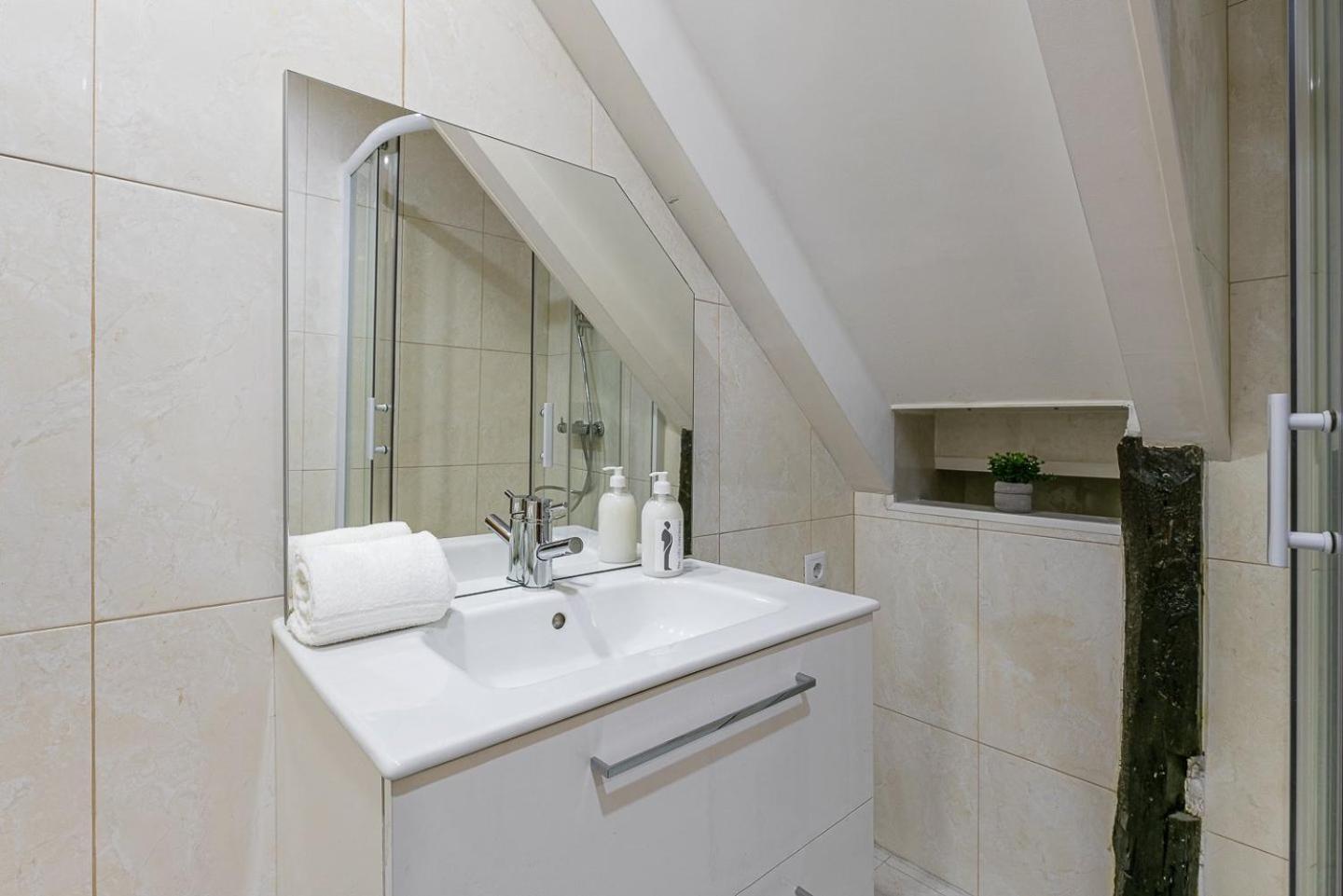 Guestready - Miragaia Stone & Apartamento Porto