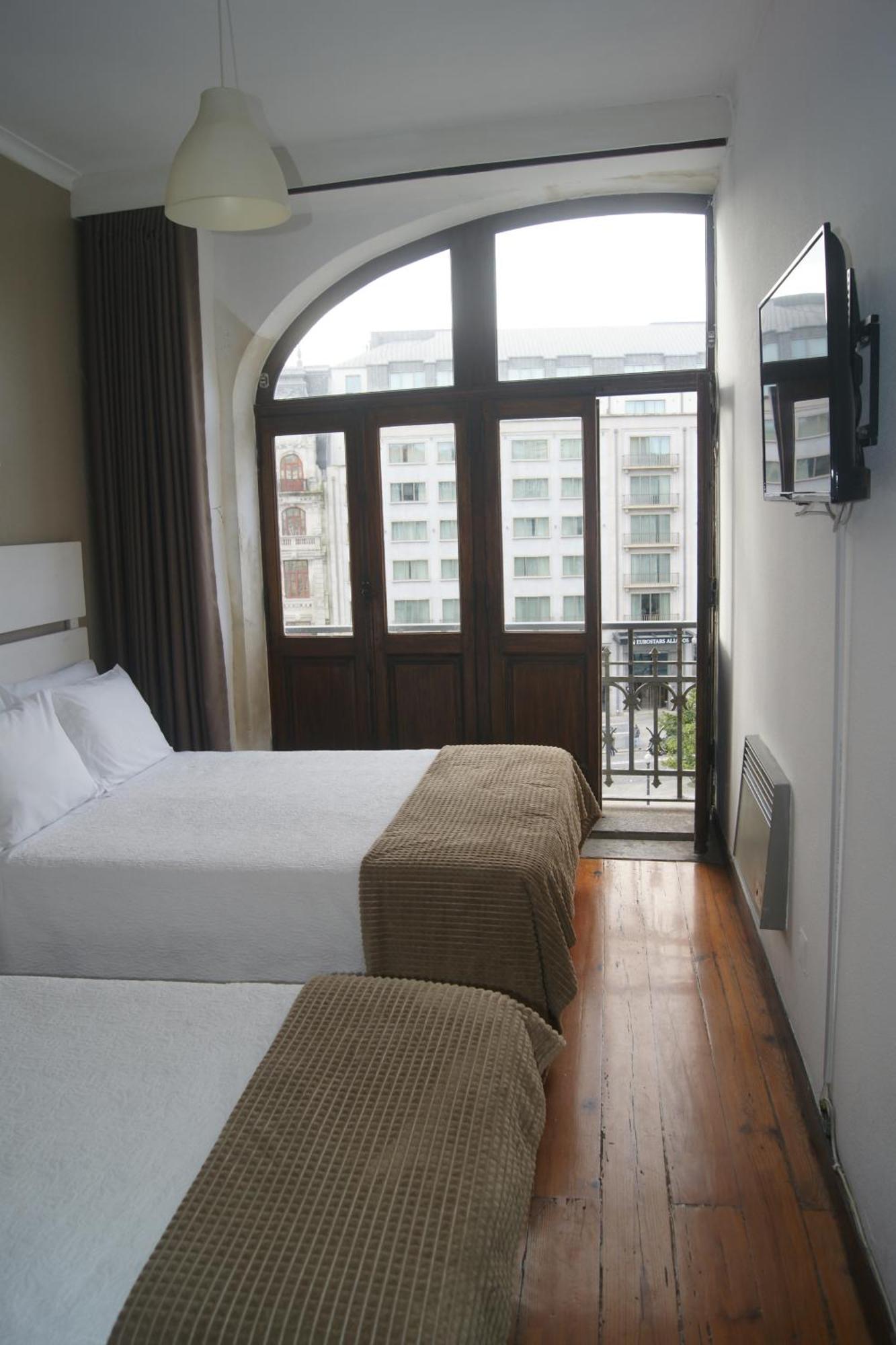 Hotel Chique 2*