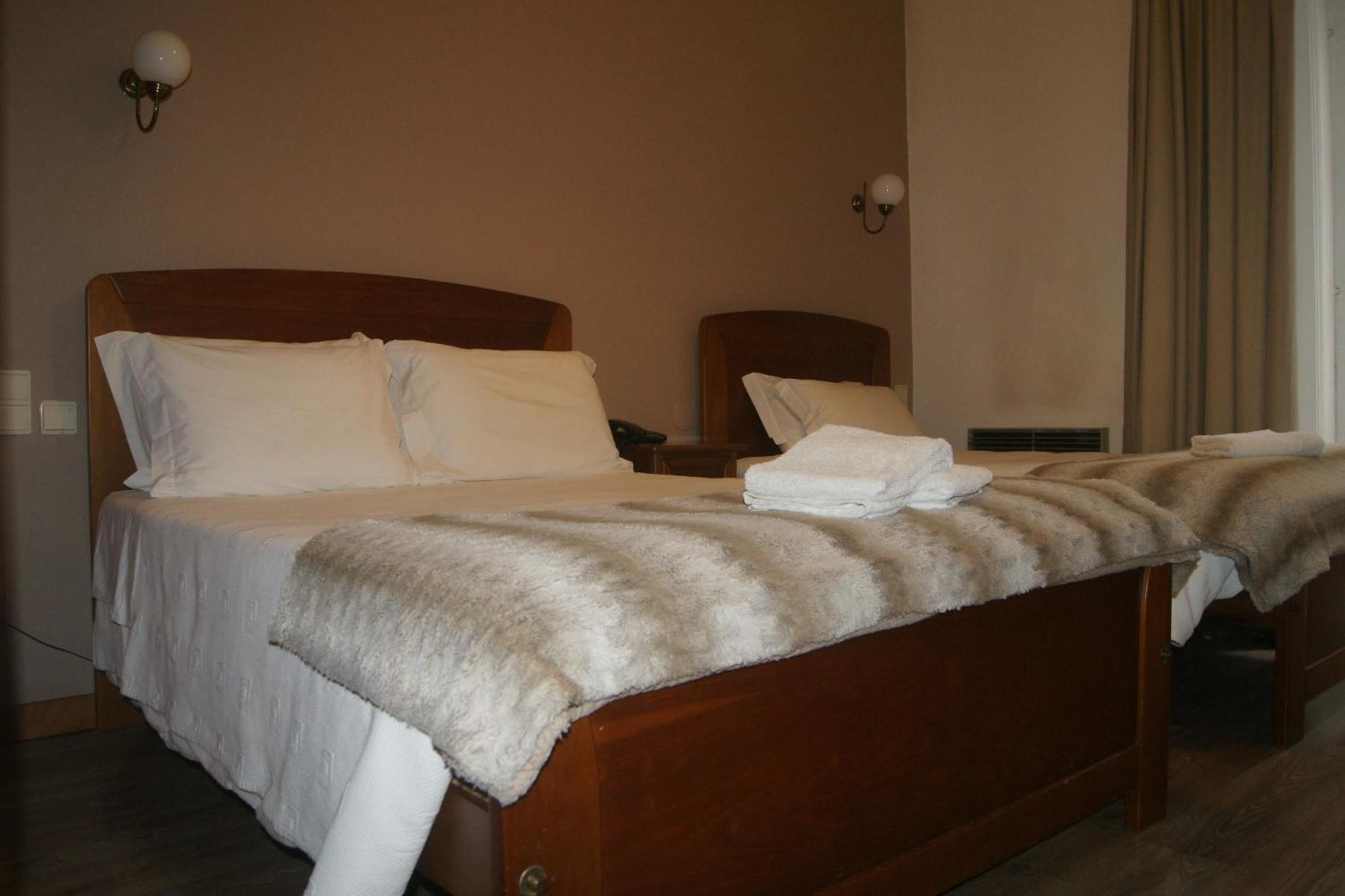 Chique Hotel 2*