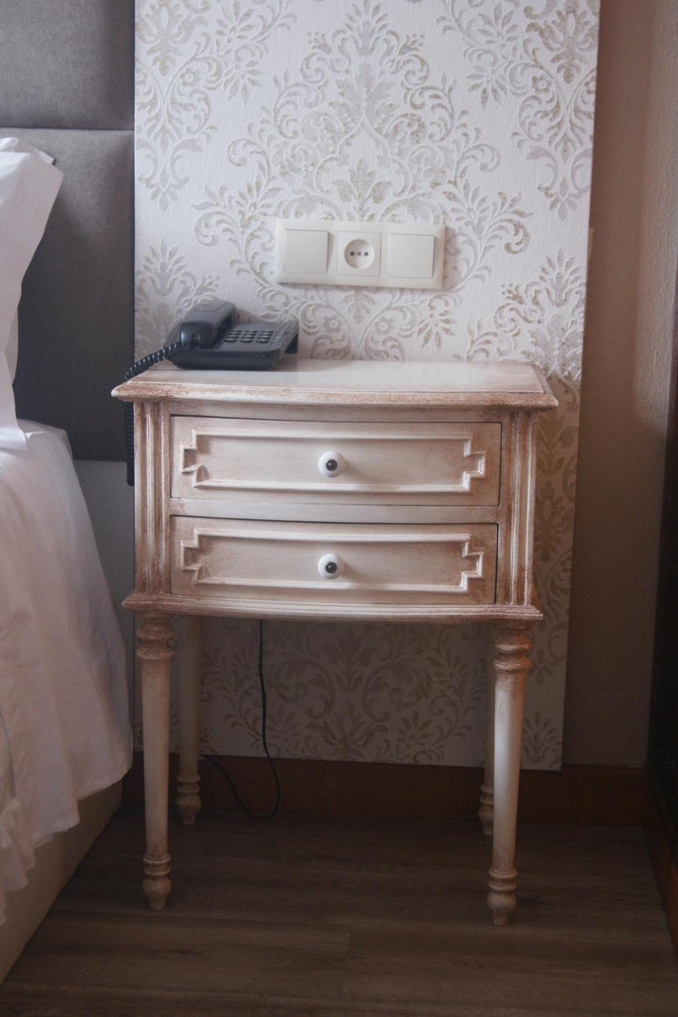 Chique Hotel 2*