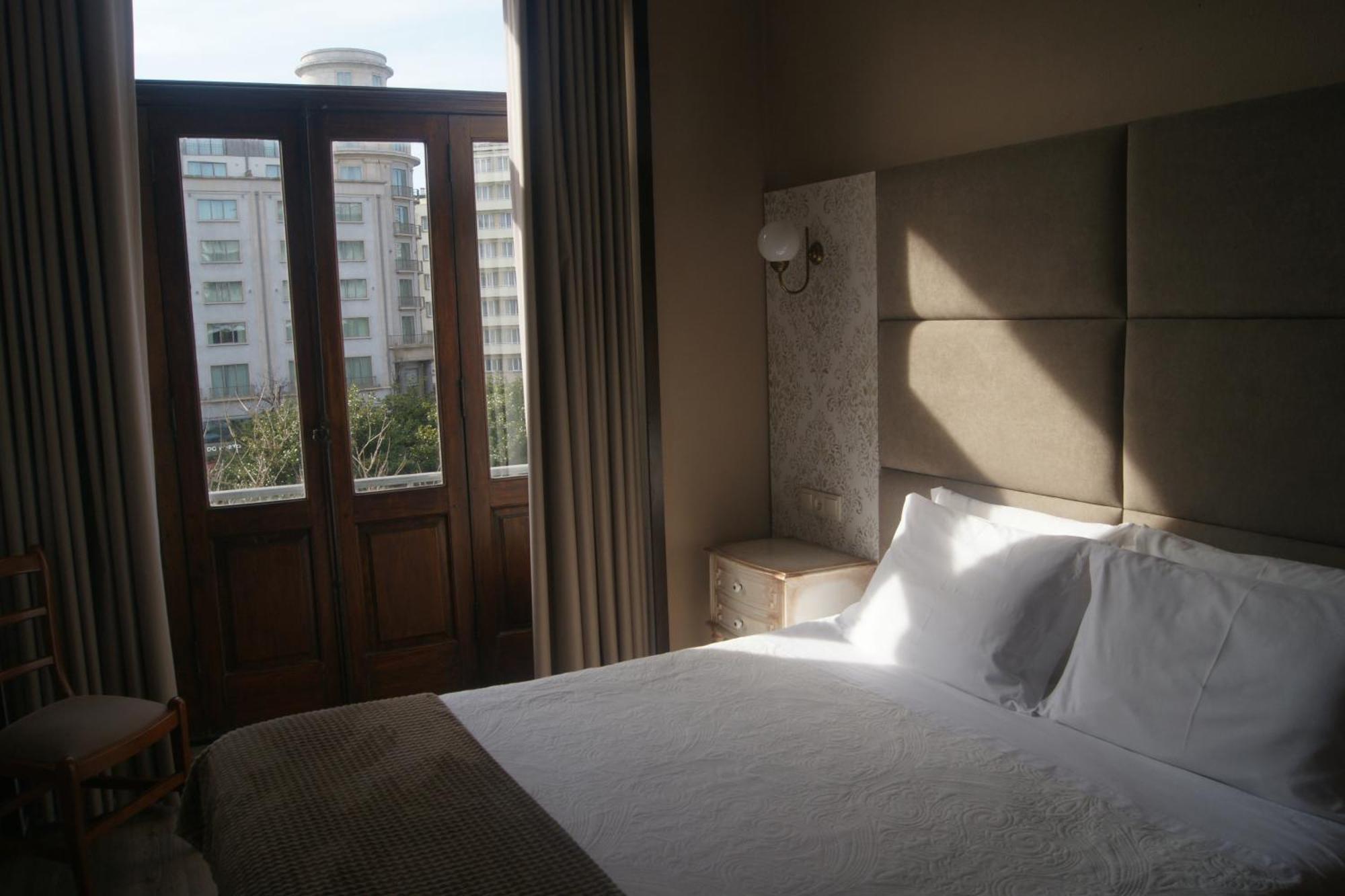 Chique Hotel 2*