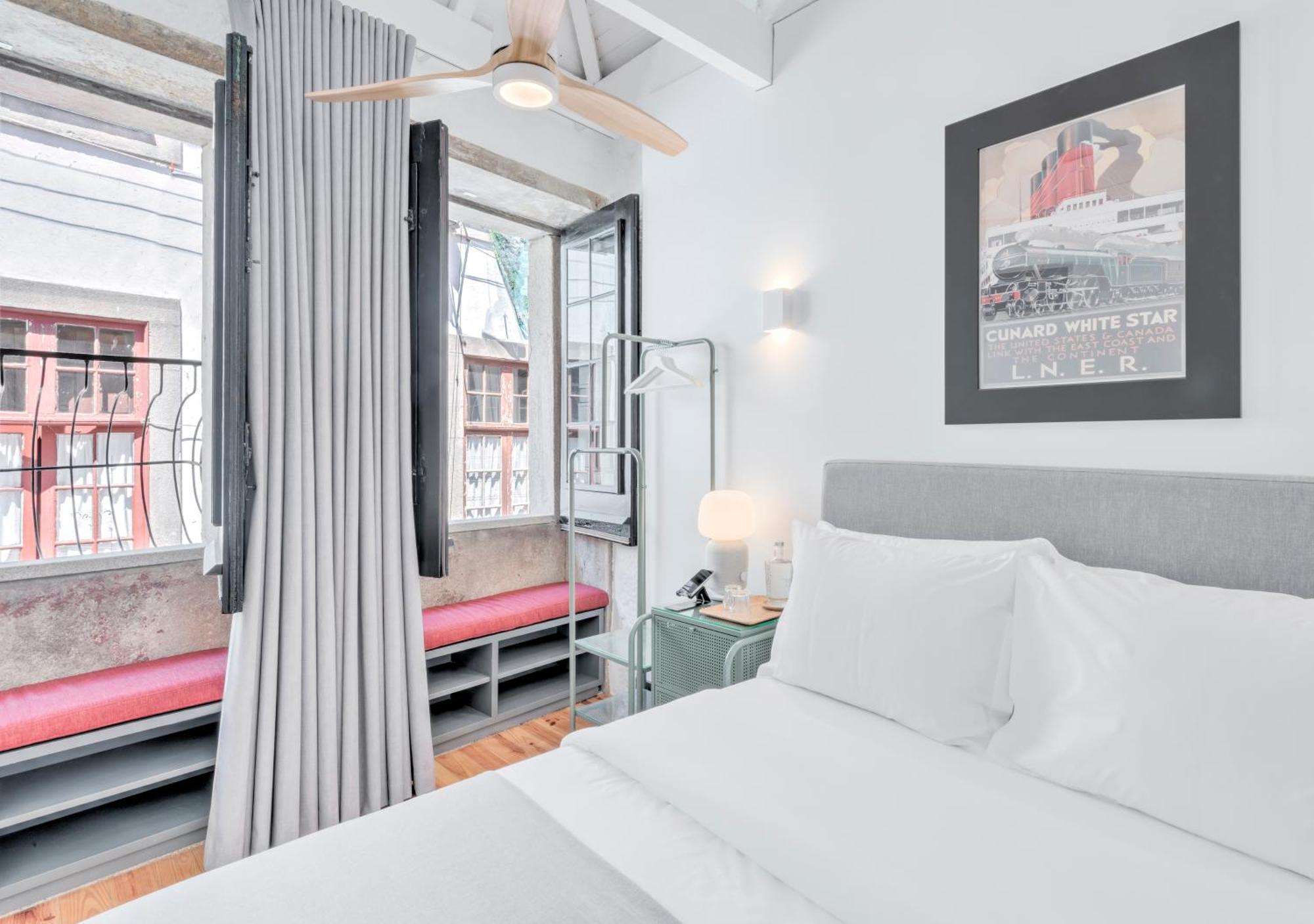 Oporto Street Fonte Taurina - Riverfront Suites (Adults Only) 2*