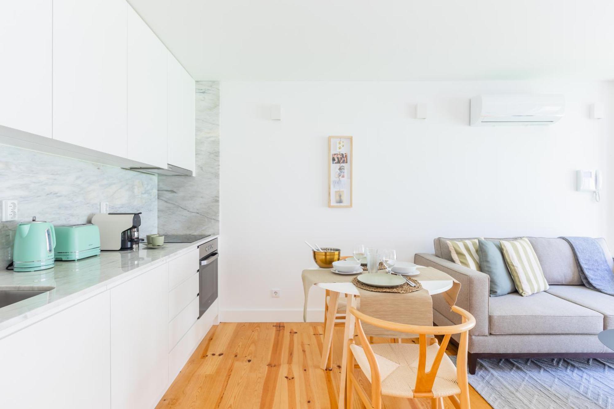 Heroismo Duplex Terrace Apartment